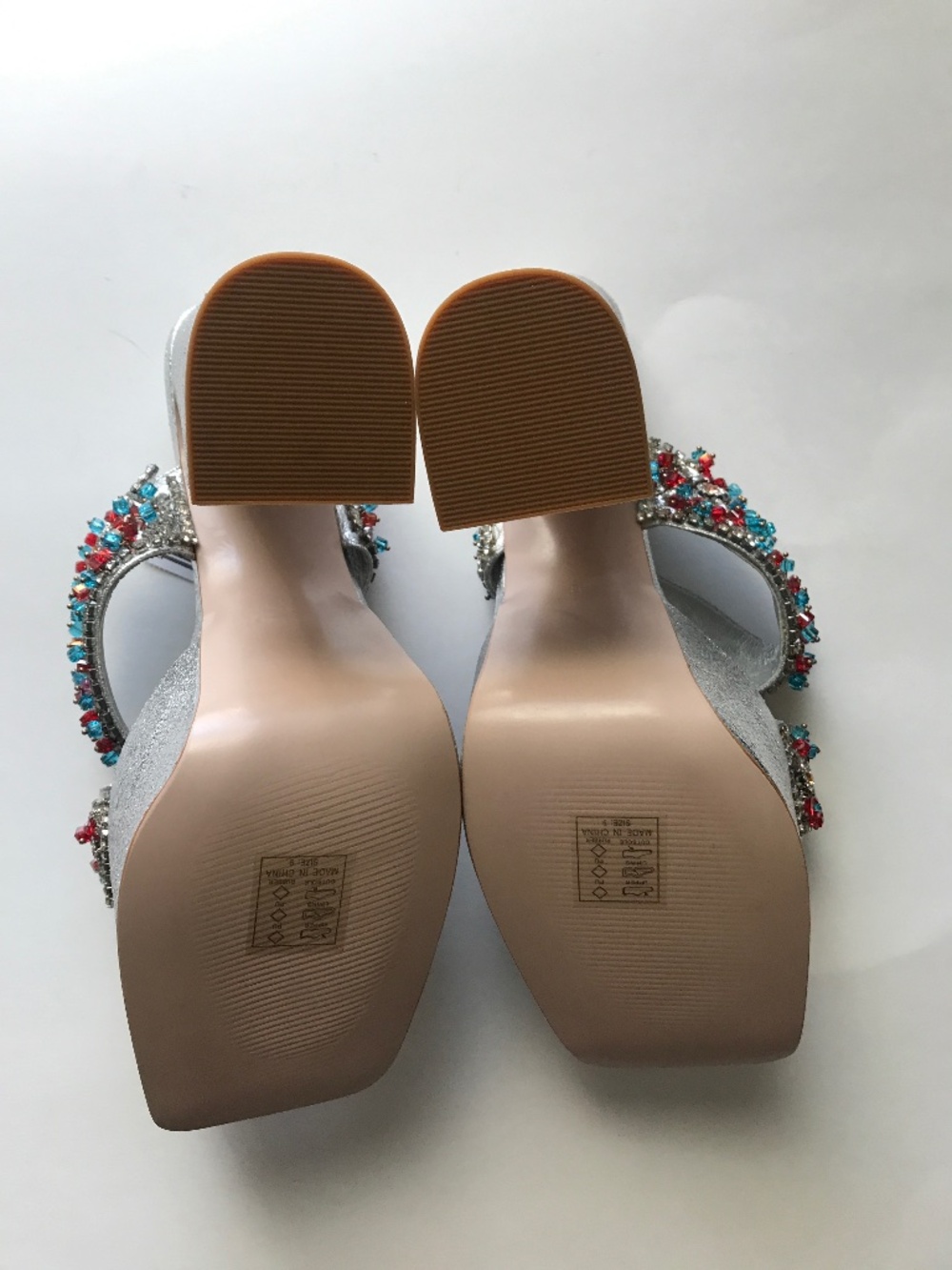 NWT Azalea Wang Cecilia Sequin Embellished Platform Sandal. Size 9 - Picture 6 of 6